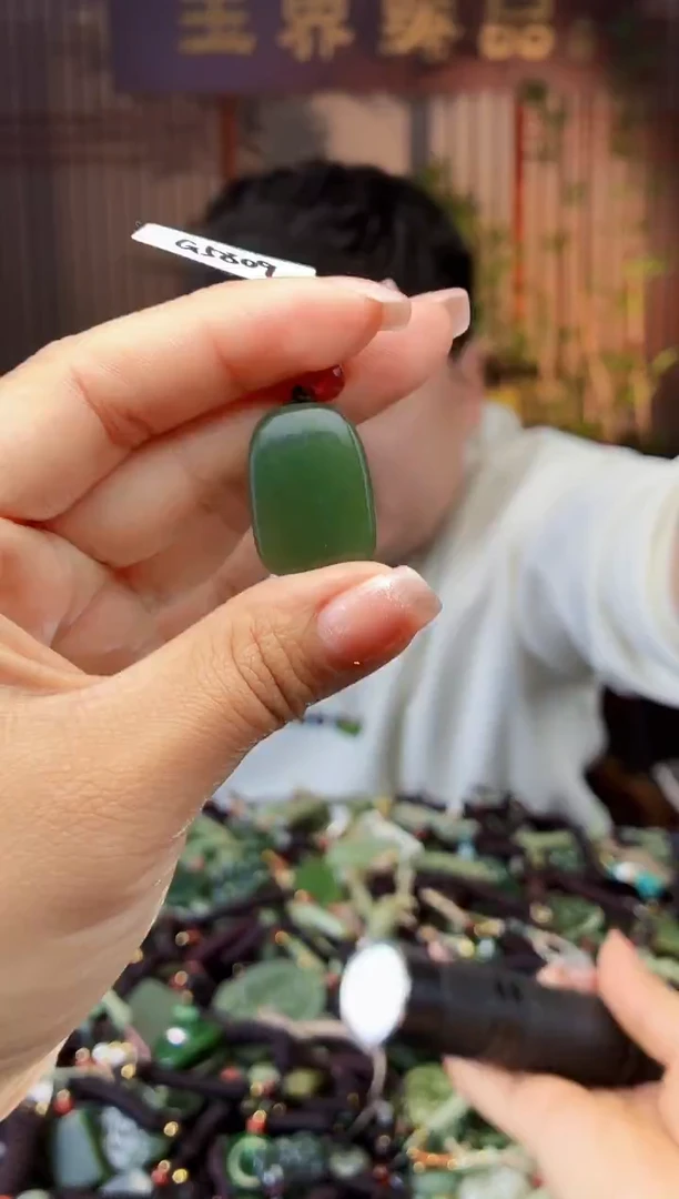 颈饰未镶嵌和田玉多样性发货拍一发一