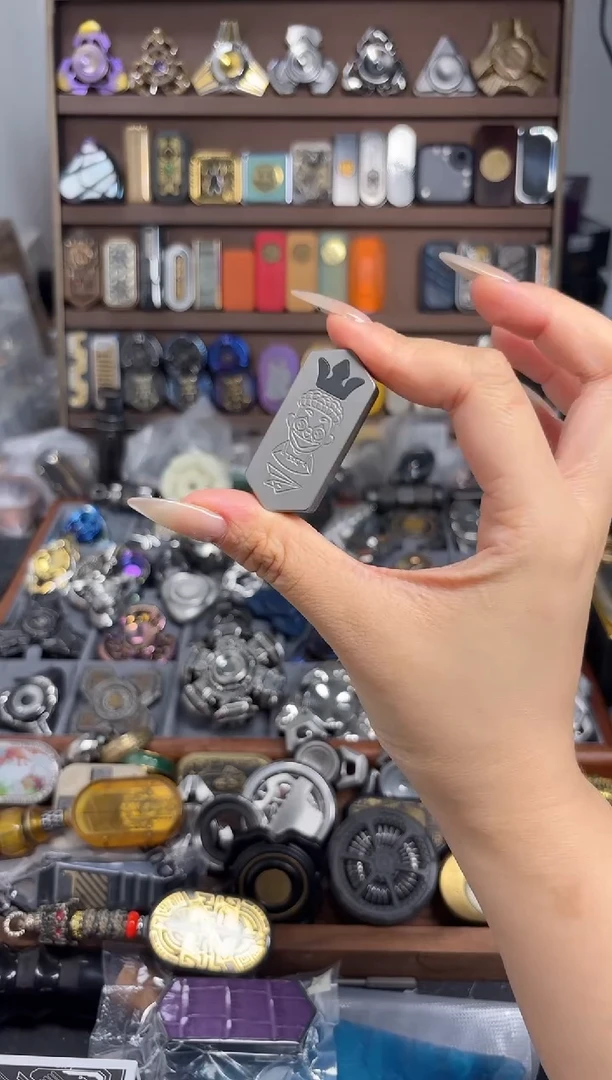 咩咩公主EDC 钛小飞机