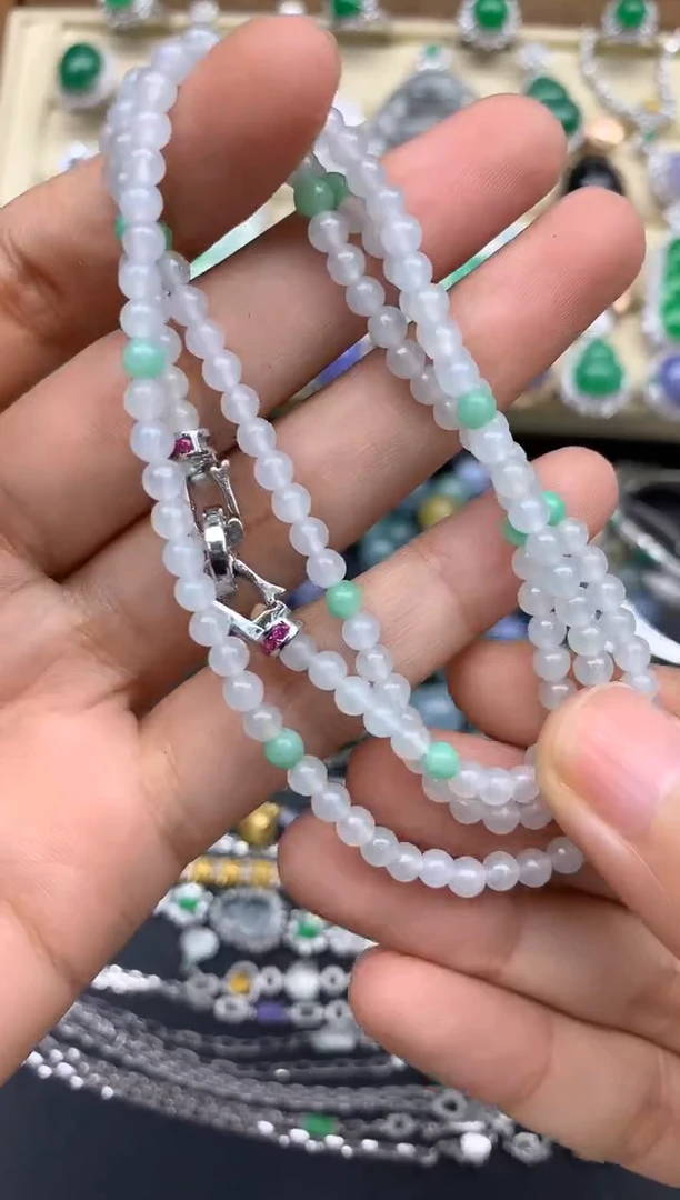 翡翠未镶嵌颈饰177-春日珠宝