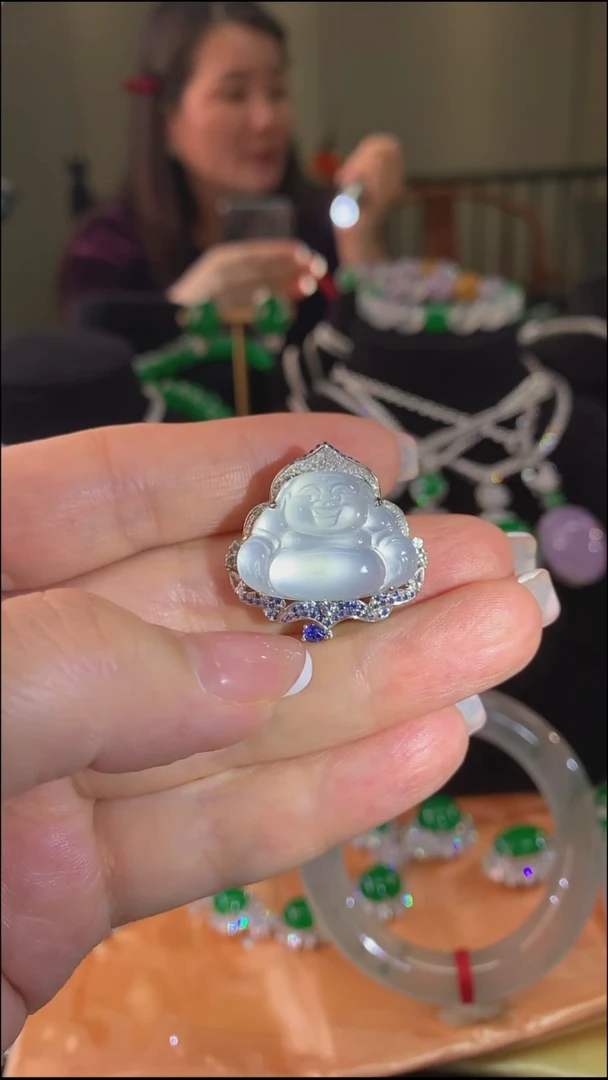 吊坠(不含链)18K金镶嵌翡翠吊坠