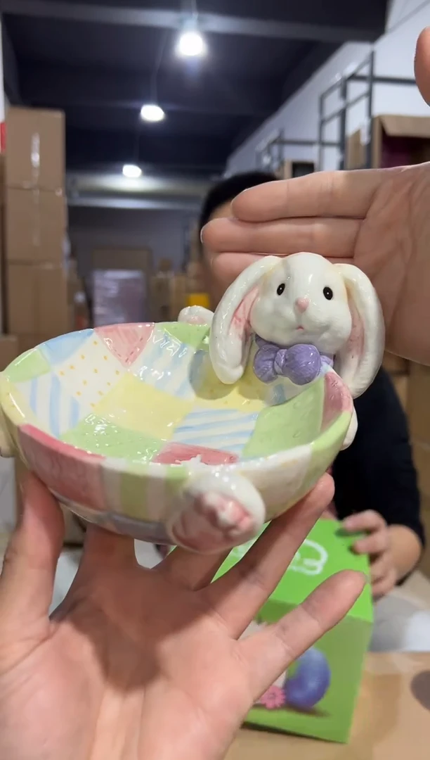 【闪购商品】杯绿色原盒兔子碗 陶瓷