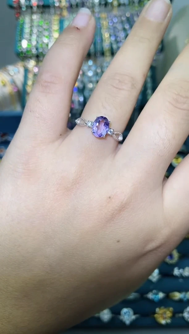 银S925镶嵌戒指紫晶1111