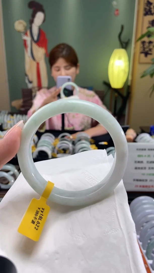 翡翠手镯未镶嵌62圈口x