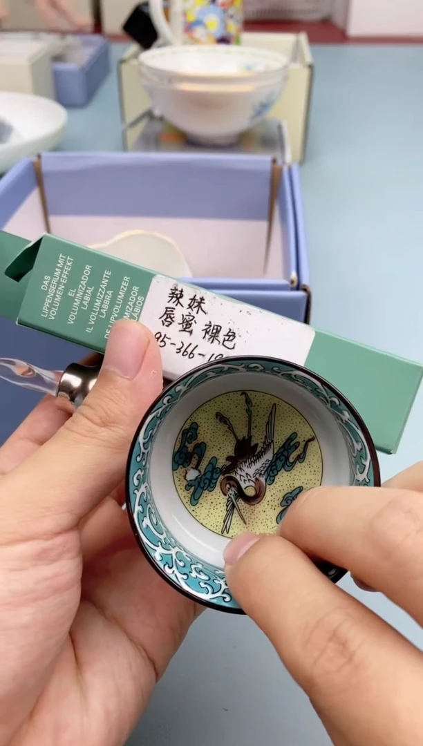 瓷片瓷器开播，全场浮力