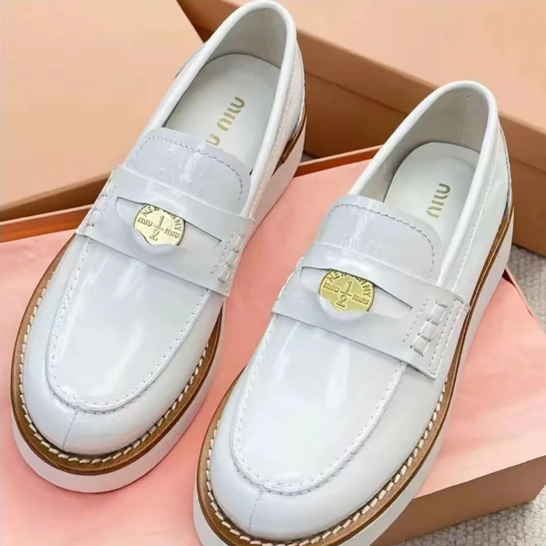 未使用 MIU MIU/缪缪 缪缪白色金币厚底乐福36.5