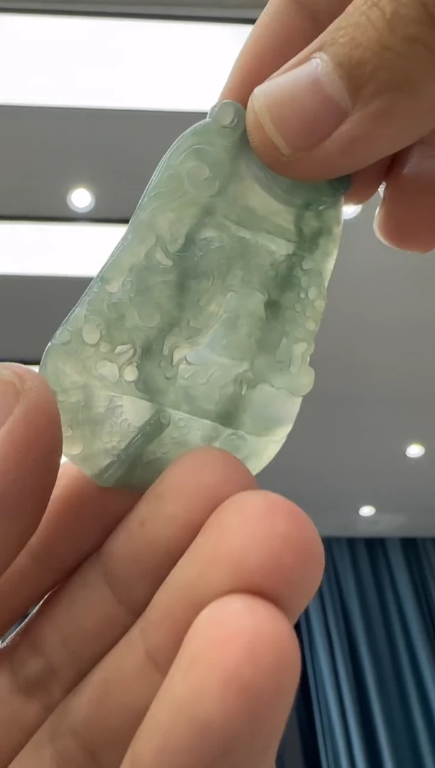 颈饰未镶嵌翡翠天然翡翠A货孤品一件