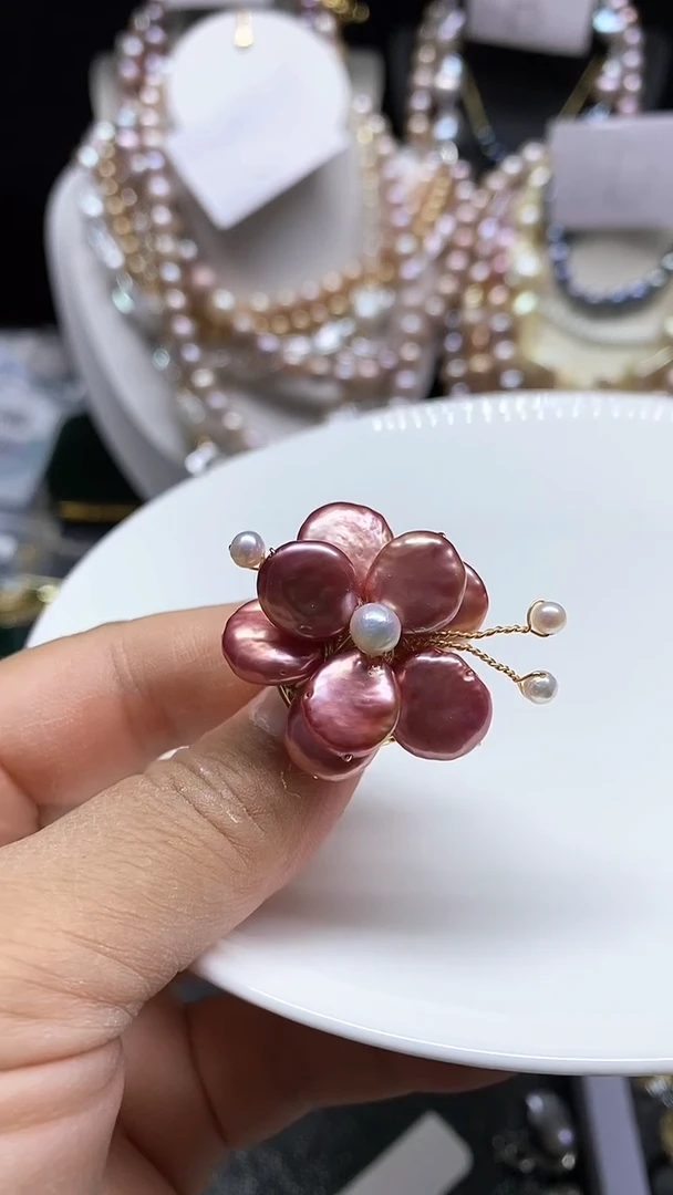 【闪购商品】淡水珍珠胸饰未镶嵌多人