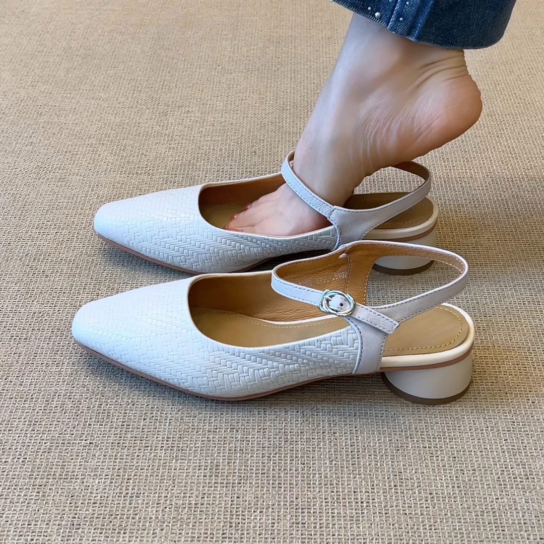 RubyL/2.5cm2025年时尚休闲编织舒适百搭纯色粗跟包头凉鞋女款