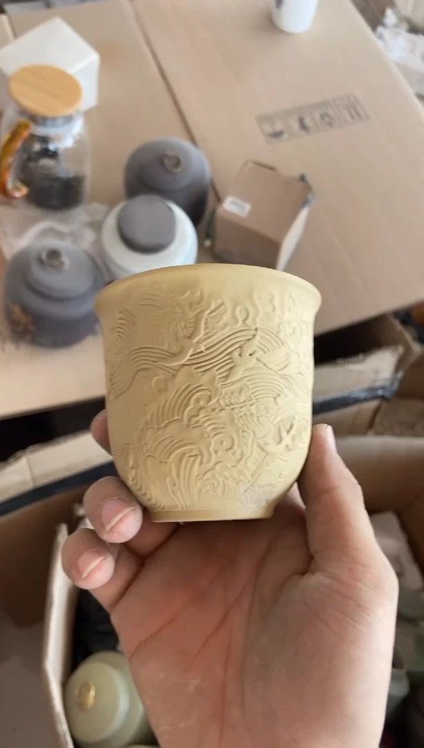 杯无运费险有瑕疵的摄影的产品有使用过的痕迹有点脏介意勿拍
