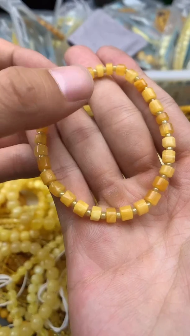 裸石蜜蜡未镶嵌手串