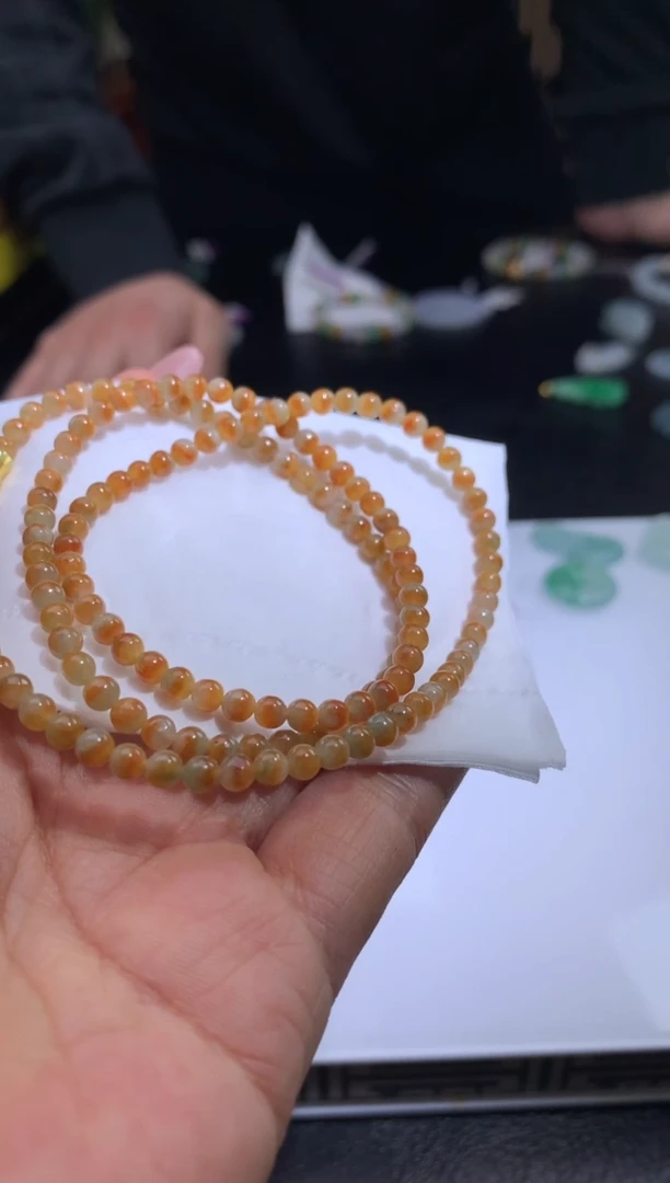 未镶嵌定制翡翠吉**羽翡翠