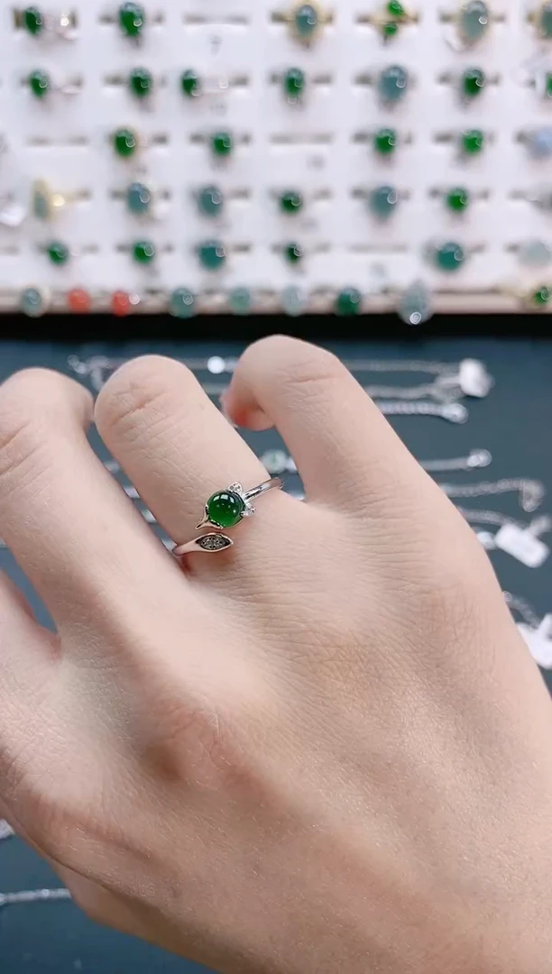 【闪购商品】翡翠戒指银S925镶嵌天然翡翠