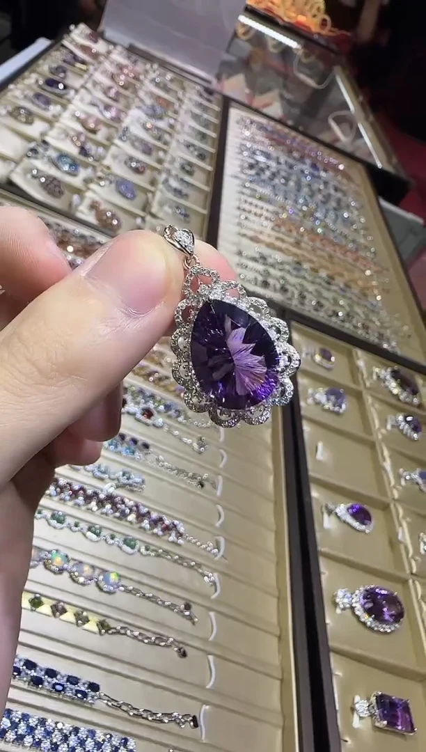 颈饰银S925镶嵌紫晶水滴25ct