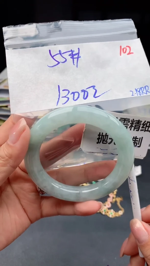 【闪购商品】定制翡翠未镶嵌102毛货需精细抛光多样性1件1300元