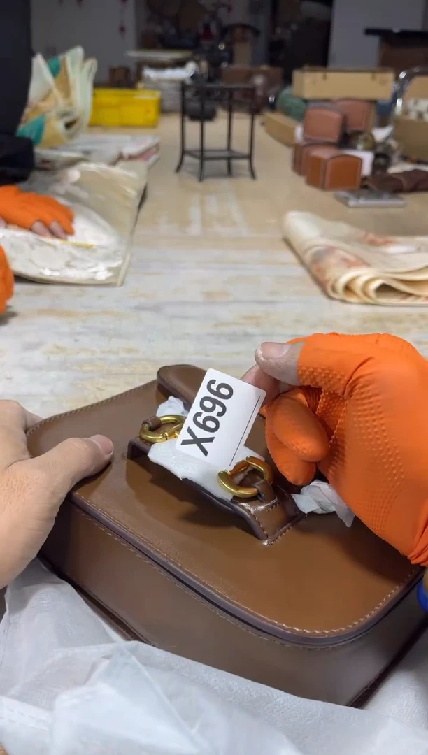 直播定闪专用链接青*?直播定闪专用链接