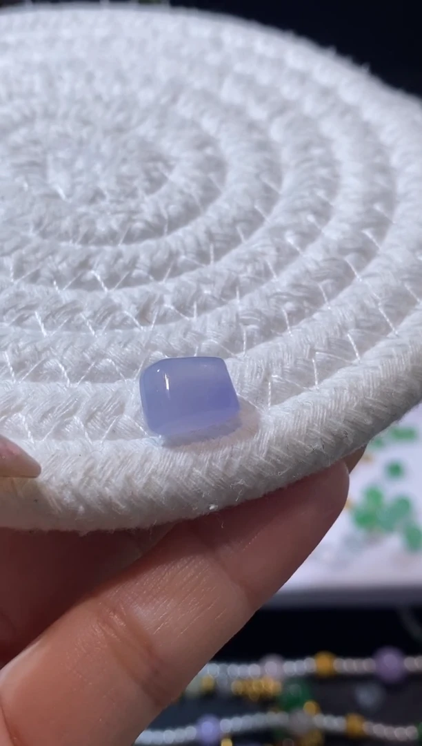 未镶嵌定制翡翠卡8/14.4/5.2随形  买断不退换