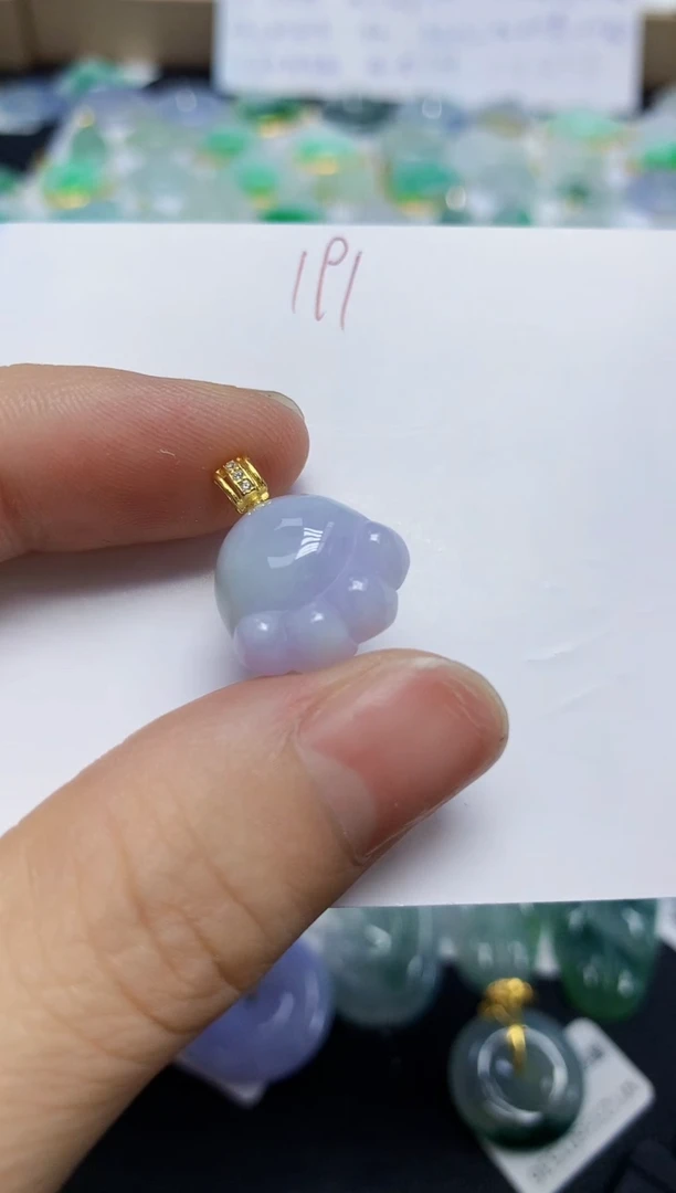 翡翠未镶嵌颈饰天然缅甸翡翠A货