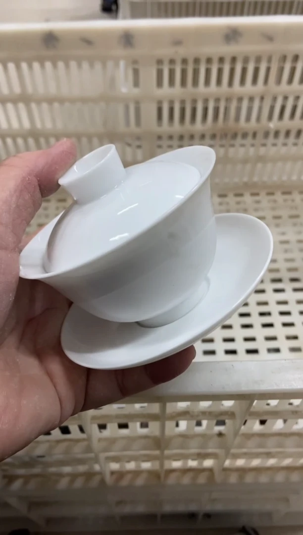 杯子瓷无运费险有瑕疵的摄影的产品有使用过的痕迹有点脏介意勿拍