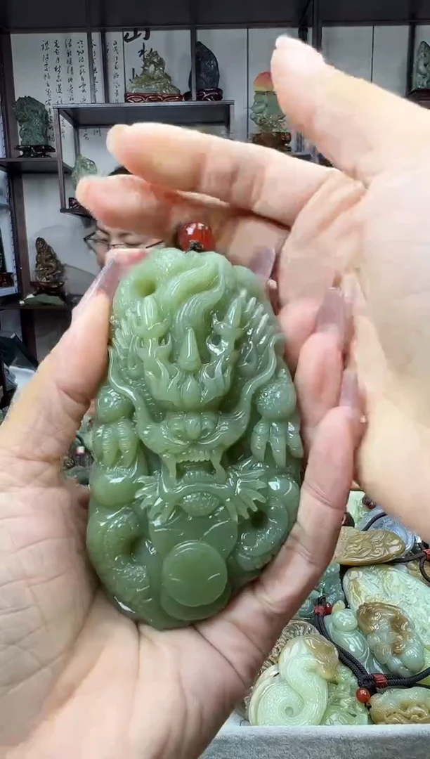 未镶嵌和田玉把件1