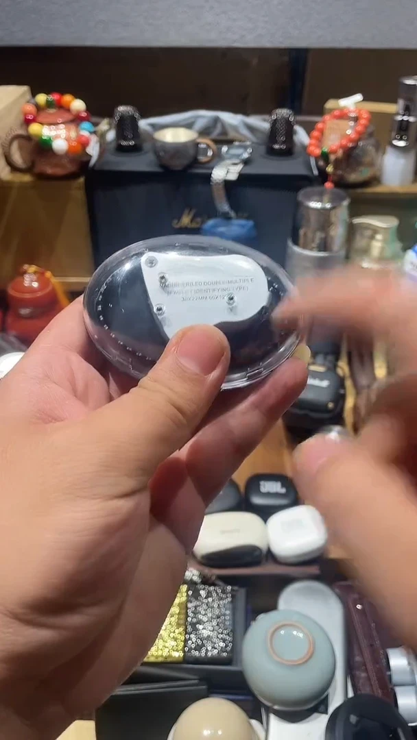 瓷片闪购商品 如图所示