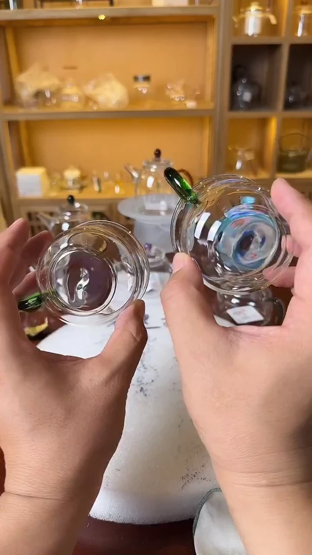 2只小绿把杯。。。。