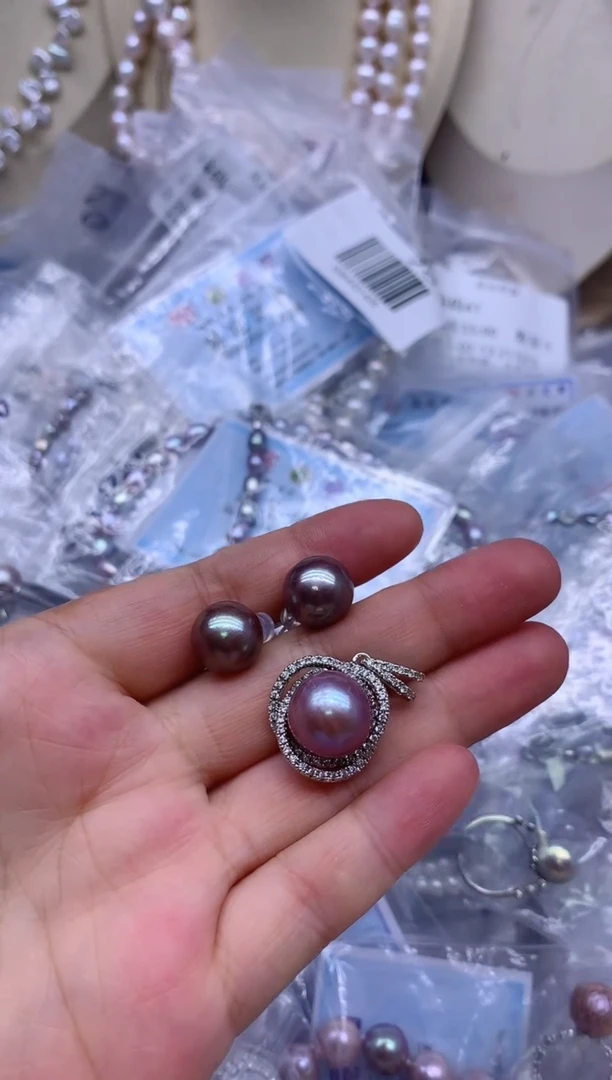 【闪购商品】淡水珍珠吊坠(不含链)未镶嵌一起
