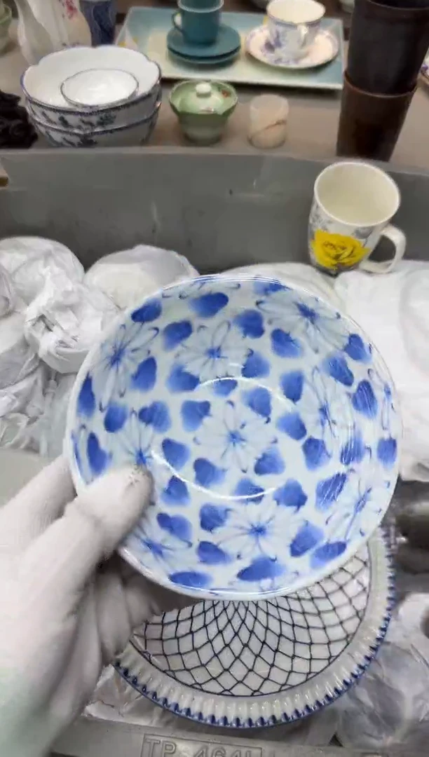 1只**点瓷器瓷器瓷器瓷器