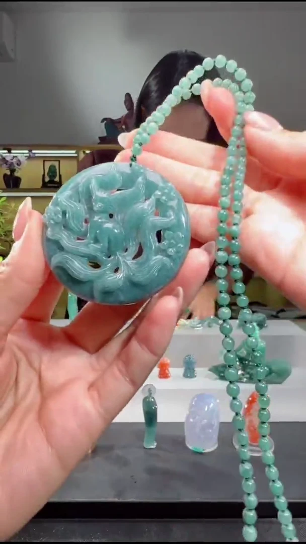 吊坠(赠链)未镶嵌翡翠凤九（多样性发其一）