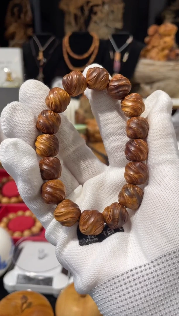 崖柏1.3轮回精品黑油太行崖柏陈化料