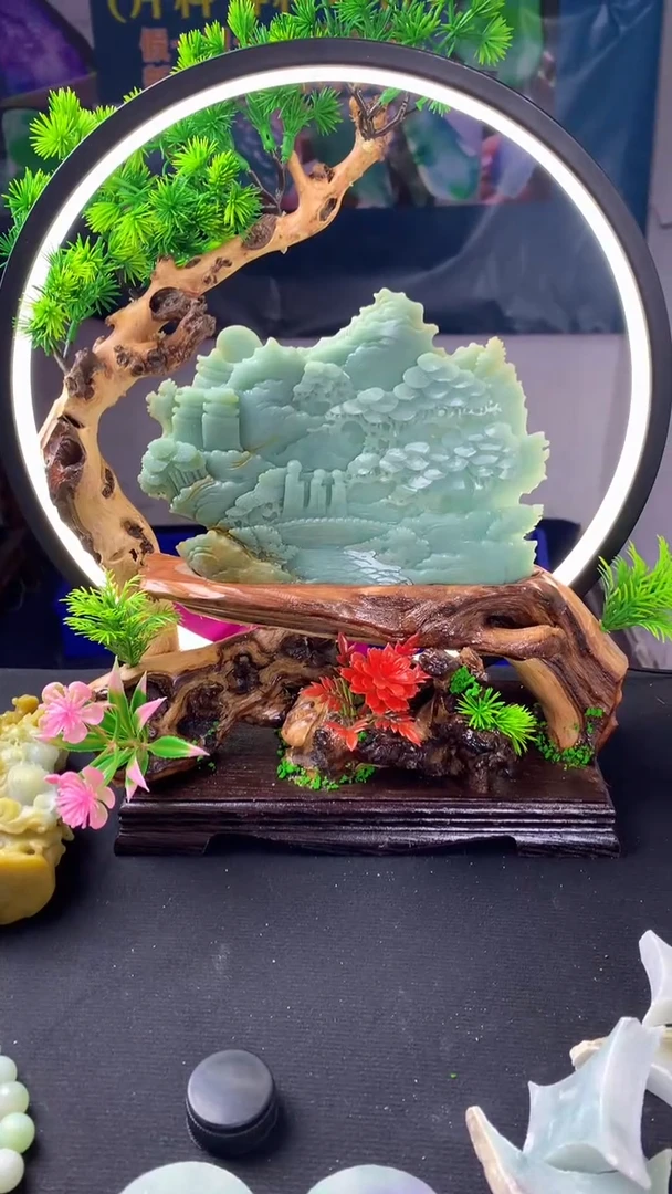 翡翠未镶嵌吊坠(不含链)摆件