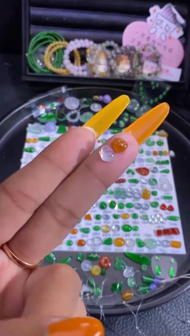 未镶嵌挂件翡翠金蟾