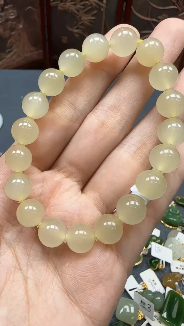 手串未镶嵌和田玉1