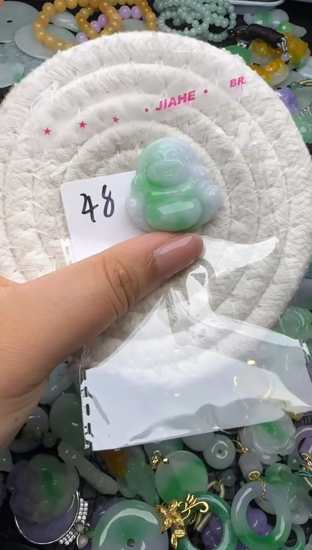 颈饰未镶嵌翡翠缅甸翡翠吊坠