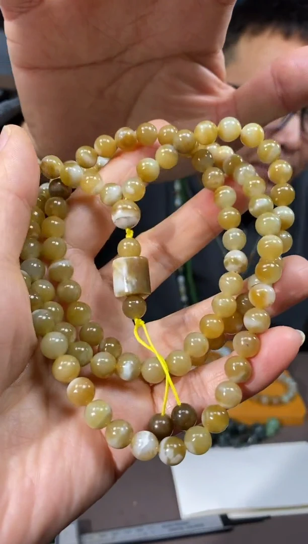 颈饰未镶嵌和田玉颜色多样性发货拍一发一