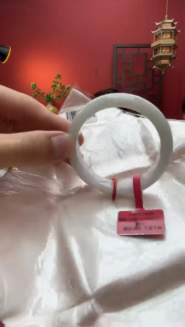 未镶嵌手镯翡翠翡翠手镯4
