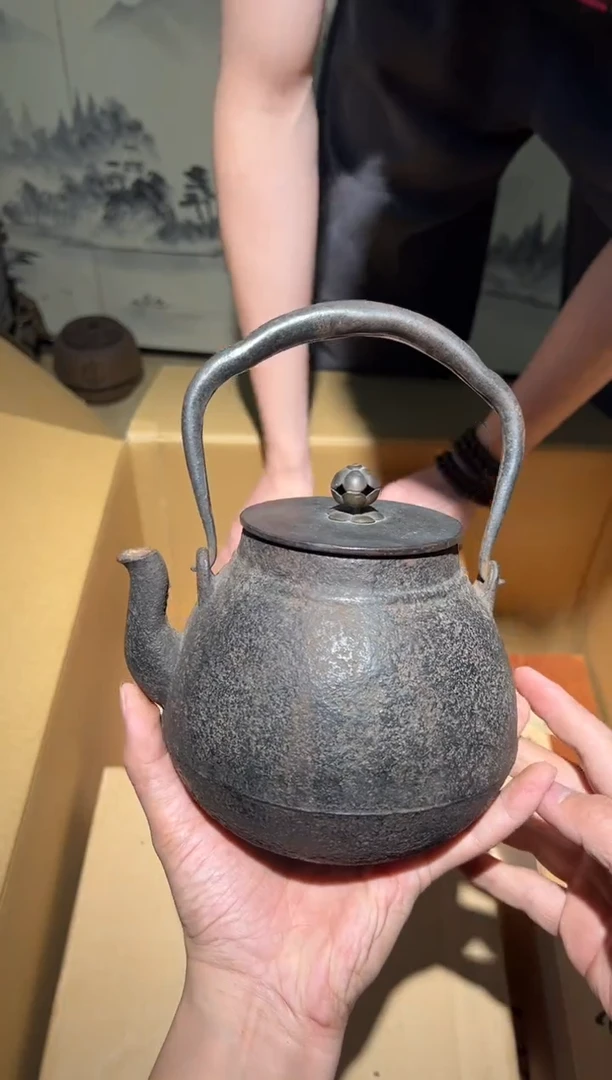 铁A3379铁壶中古周边/漏水穿孔