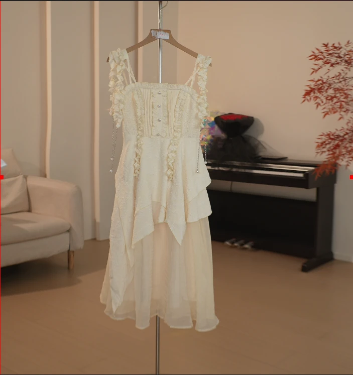 C470 ML系列流苏不规则裙摆蓬蓬仙女吊带连衣裙