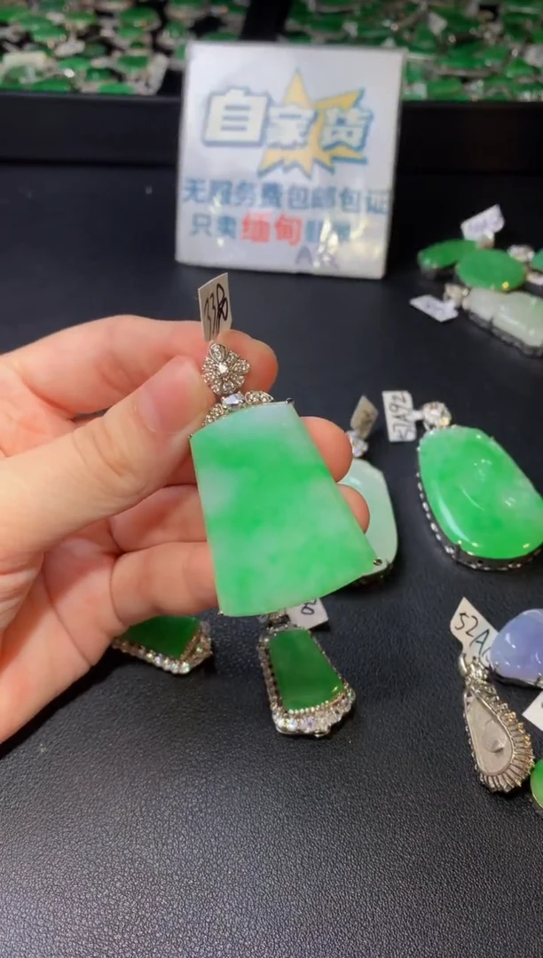颈饰银S925镶嵌翡翠翡翠