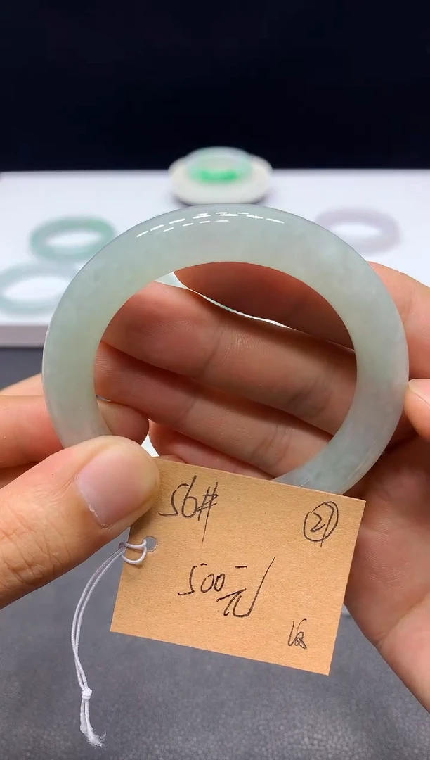 未镶嵌天然A货翡翠手镯定制翡翠现场买断27