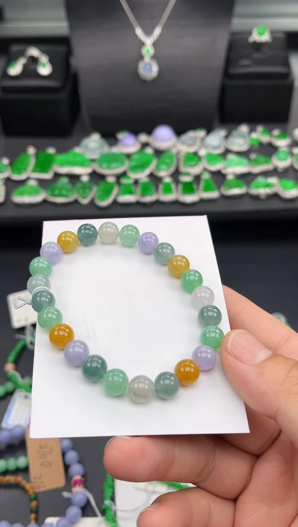 未镶嵌手串翡翠多人