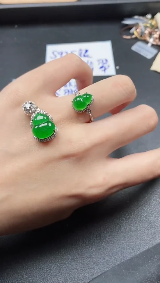 翡翠戒指银S925镶嵌15511