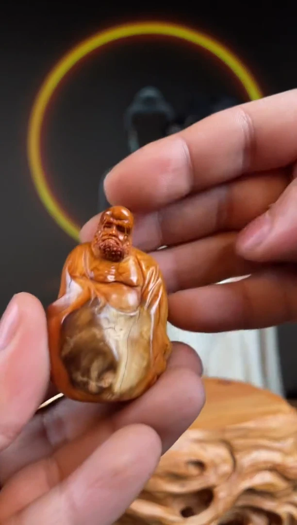 柏木（崖柏）手工摆件,先抢先得! 编号:335