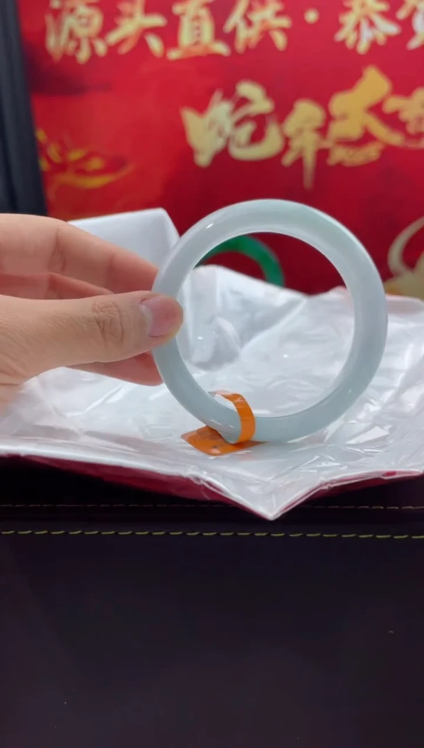 【闪购商品】翡翠手镯未镶嵌8翡翠手镯