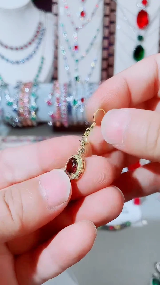 未镶嵌耳饰石榴石石榴石耳钩