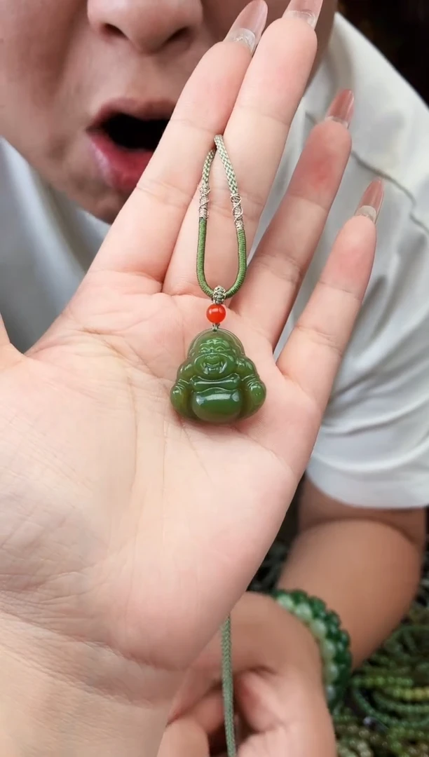 和田玉未镶嵌颈饰拍一发一