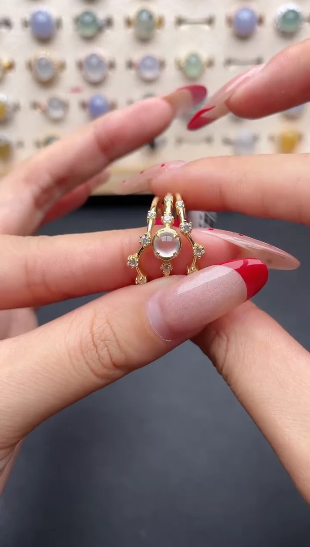 【闪购商品】翡翠戒指银S925镶嵌一物一证一礼盒