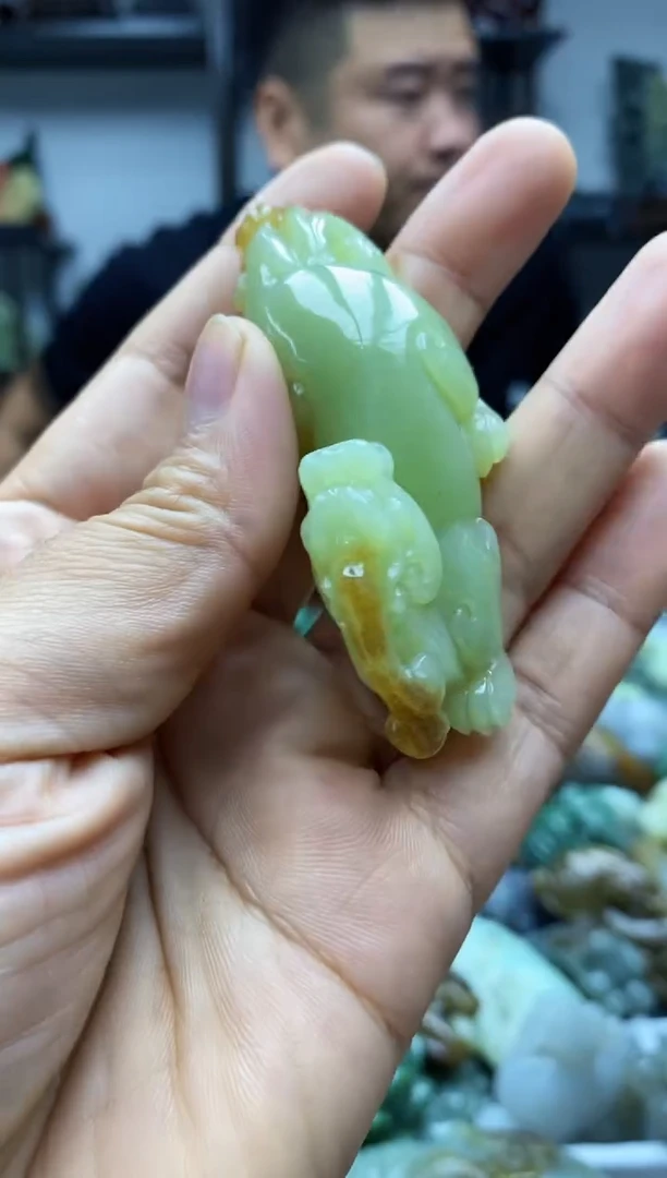 未镶嵌和田玉把件1