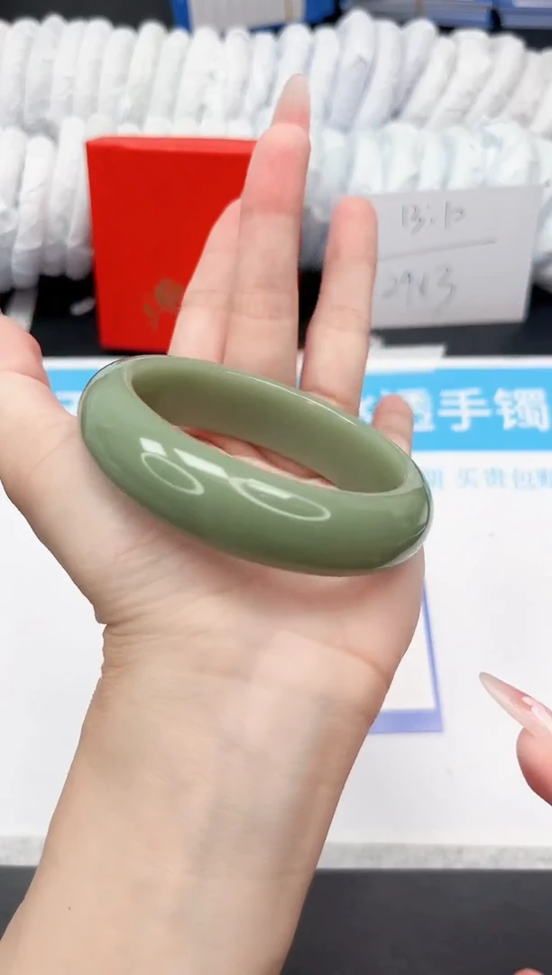 手镯石英质玉未镶嵌6-60.2