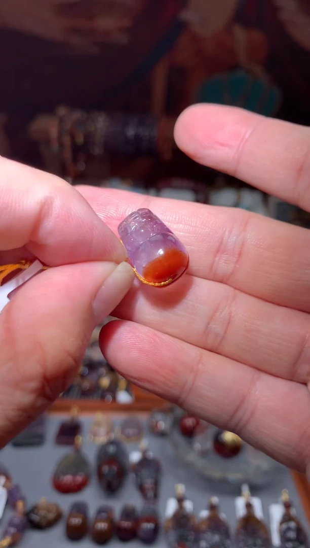 未镶嵌珠宝半成品水晶紫红极光貔貅