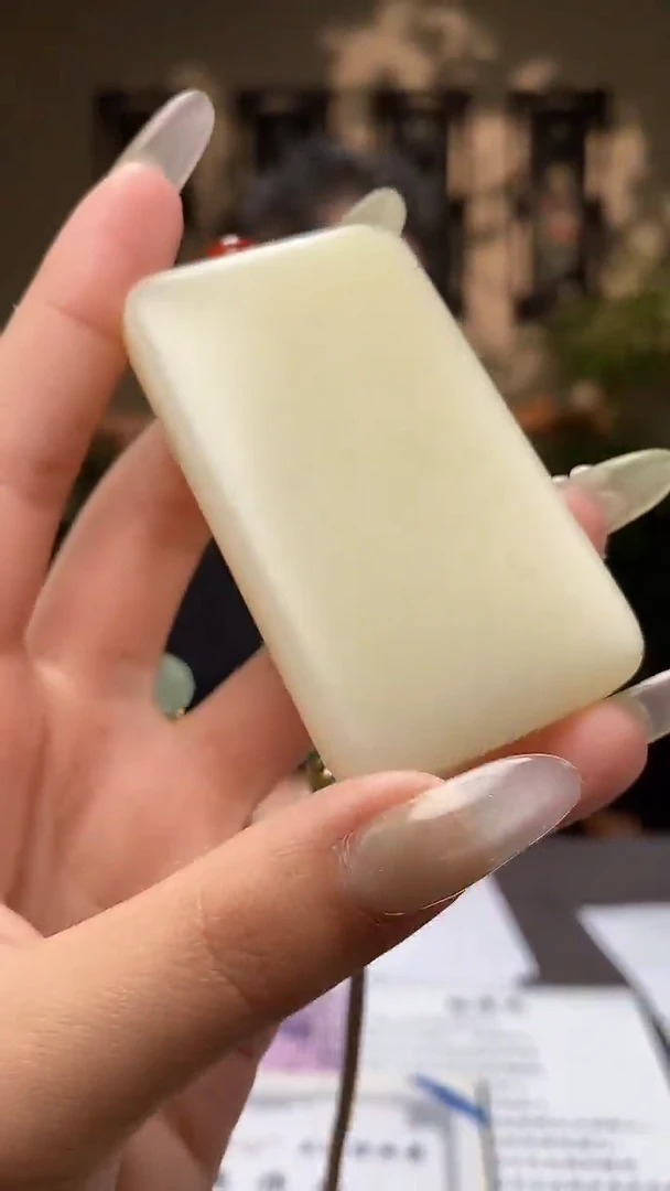 和田玉未镶嵌颈饰C107